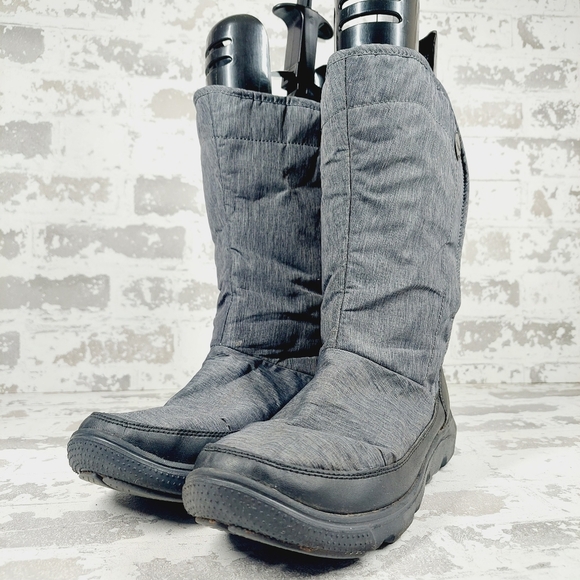 Crocs Duet Busy Day Fleece Lined Round Toe Grey Nylon Boots O211 - Picture 2 of 12